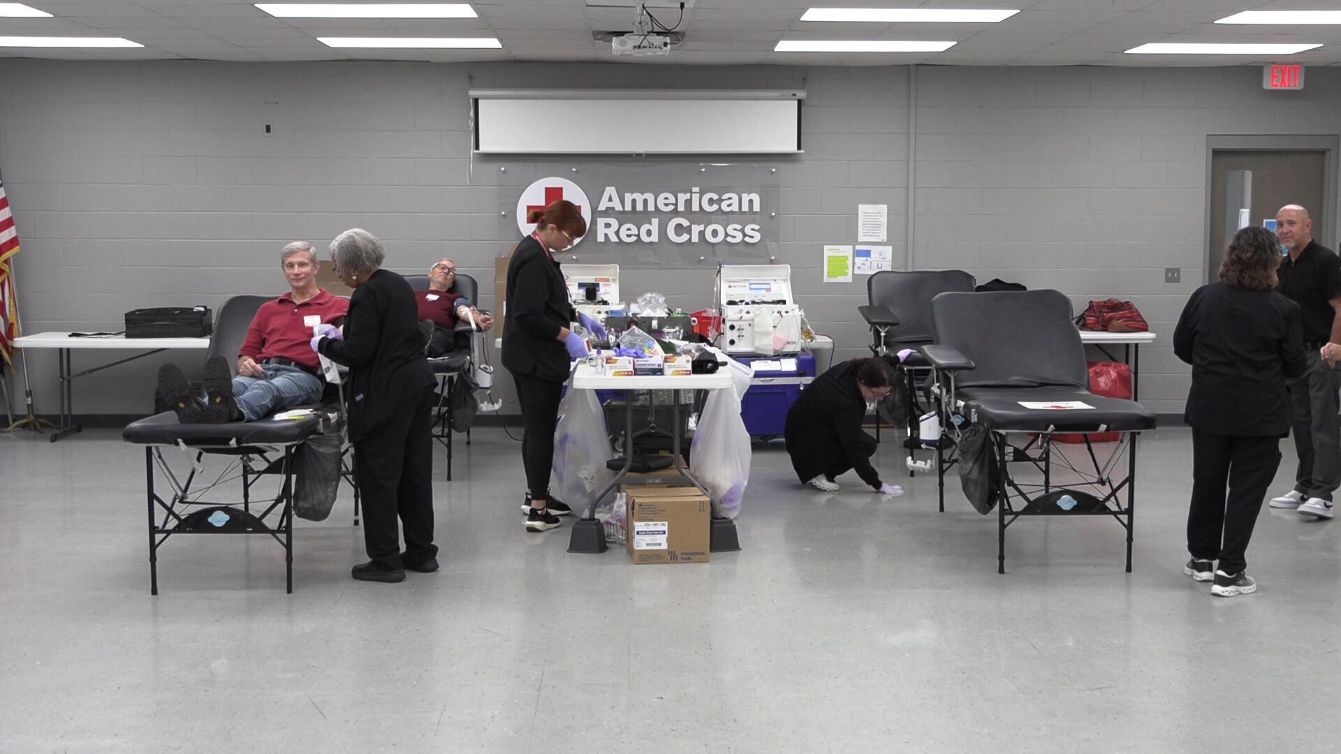 Lima-Area residents donate blood to support local heroes in Battle of the Badges
